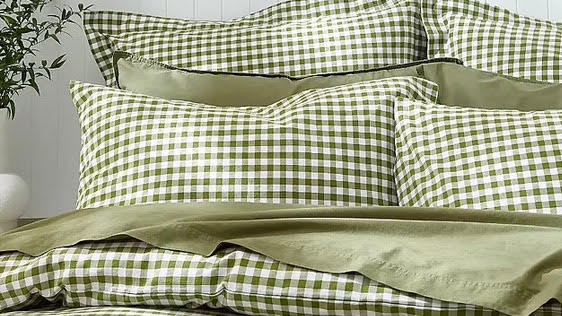 Dunelm shoppers rush to buy new £36 green gingham bedding set 