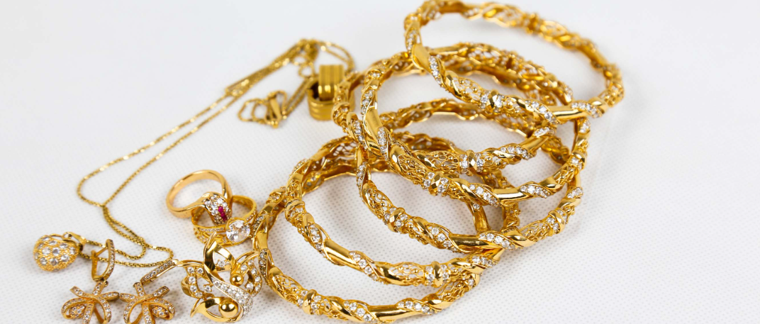 This is how to clean gold jewellery at home