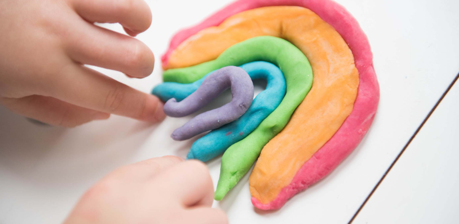 Parenting hack: How to make playdough for craft time